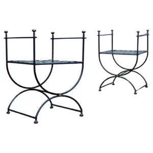 Paire de tabourets en métal